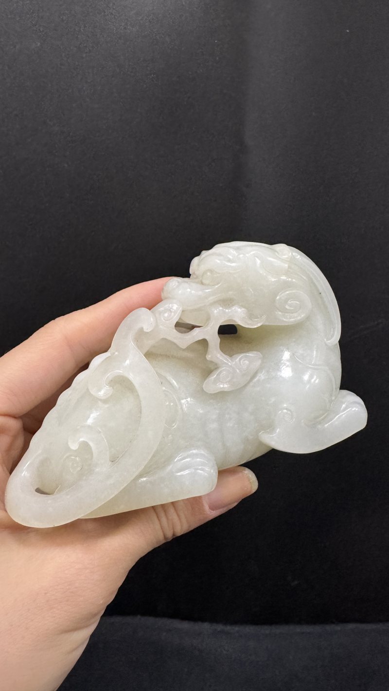 清乾隆 白玉雕瑞兽 - 图5