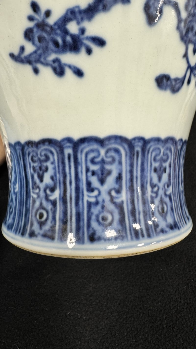 清乾隆 青花折枝花卉三多广口梅瓶 - 图19