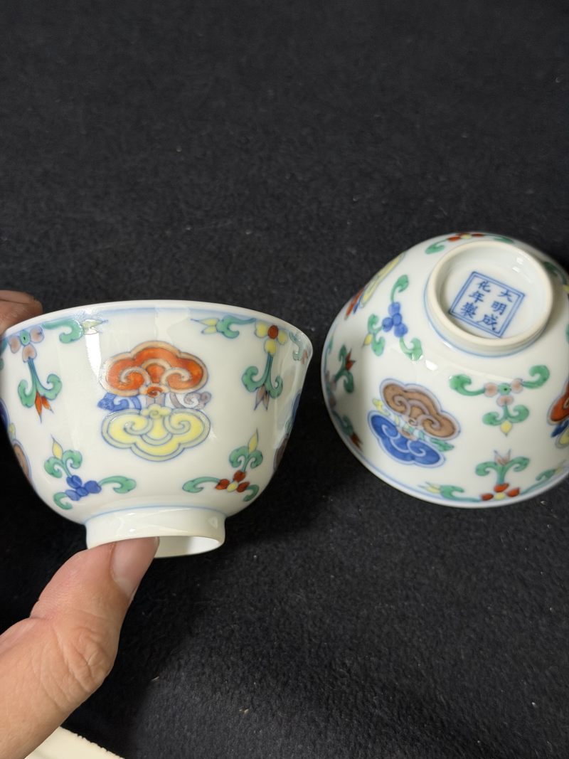清雍正 仿成窑斗彩灵芝杯一对 - 图6