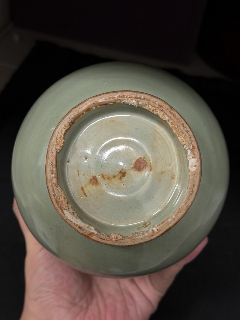 元 龙泉窑青釉龙耳衔环瓶一对 - 图5