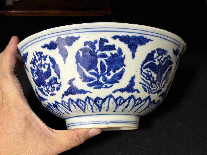 明嘉靖 青花团凤纹大碗 - 图4