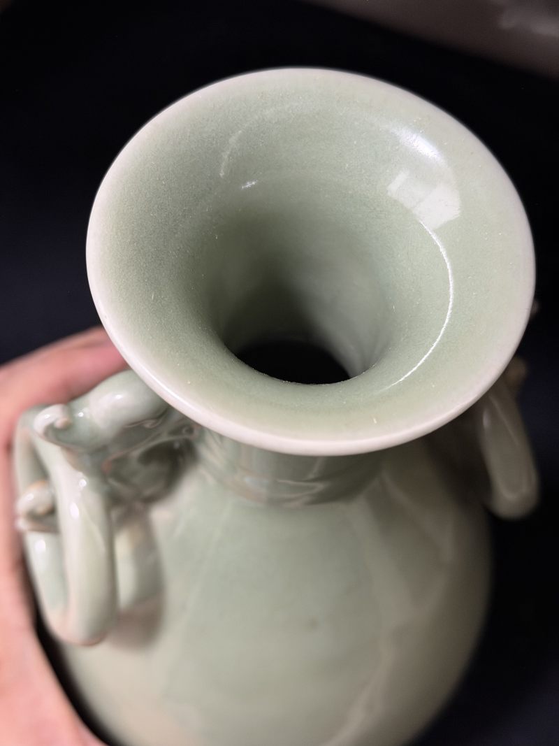 元 龙泉窑青釉龙环耳玉壶春瓶 - 图8