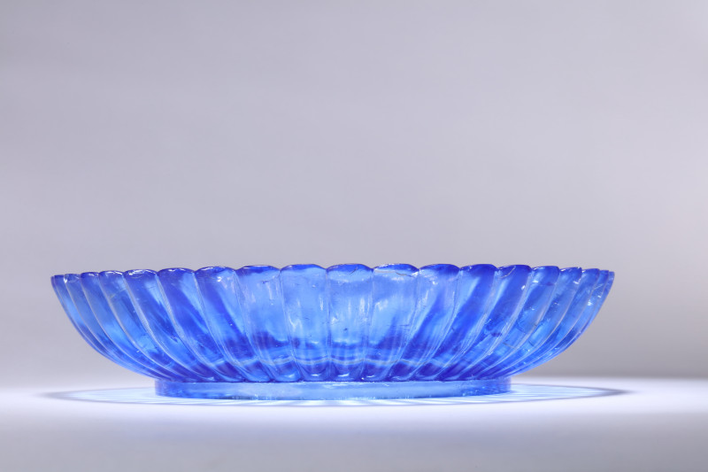 清乾隆 宝石蓝料菊瓣盘 - 图10