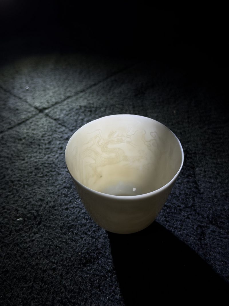 明 白胎脱胎沥粉云龙纹卵幕杯 - 图10