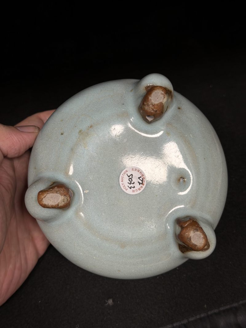 明 龙泉窑粉青釉鬲式炉 - 图6