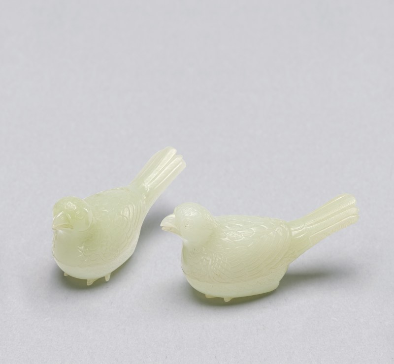 清 白玉鹌鹑一对（带硬木座） - 图2