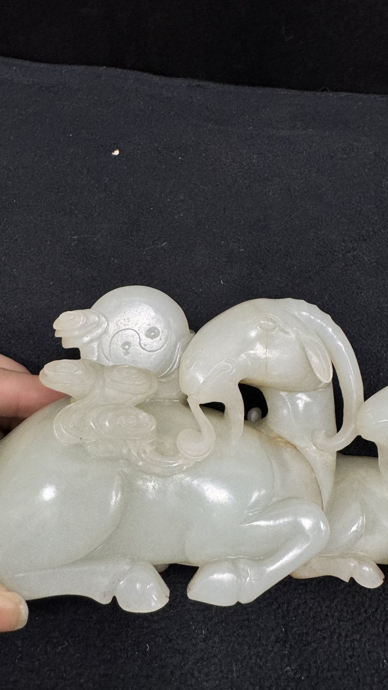 清乾隆 白玉圆雕三阳开泰 - 图14