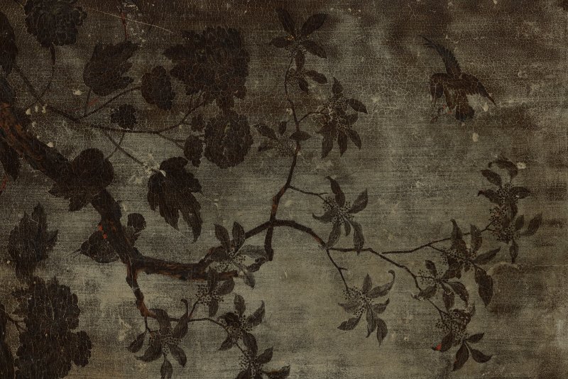 明 黑红漆披麻灰描金圆角大柜 - 图6
