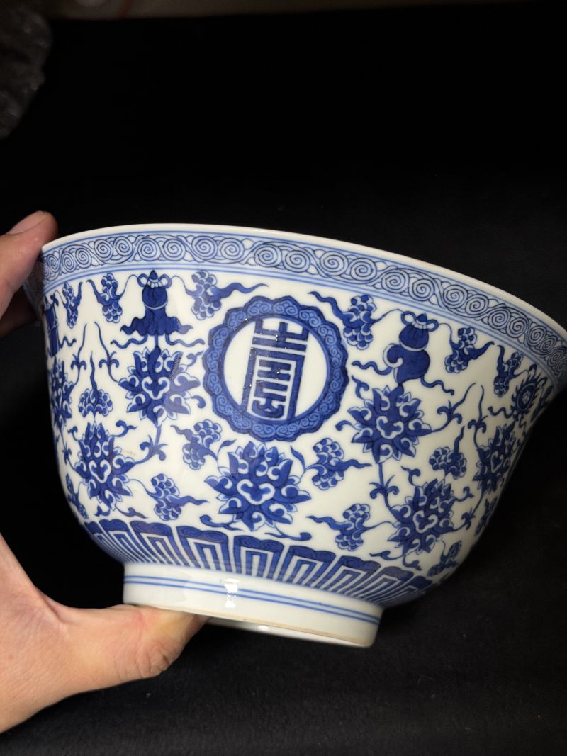 清乾隆 青花万寿无疆纹碗 - 图7