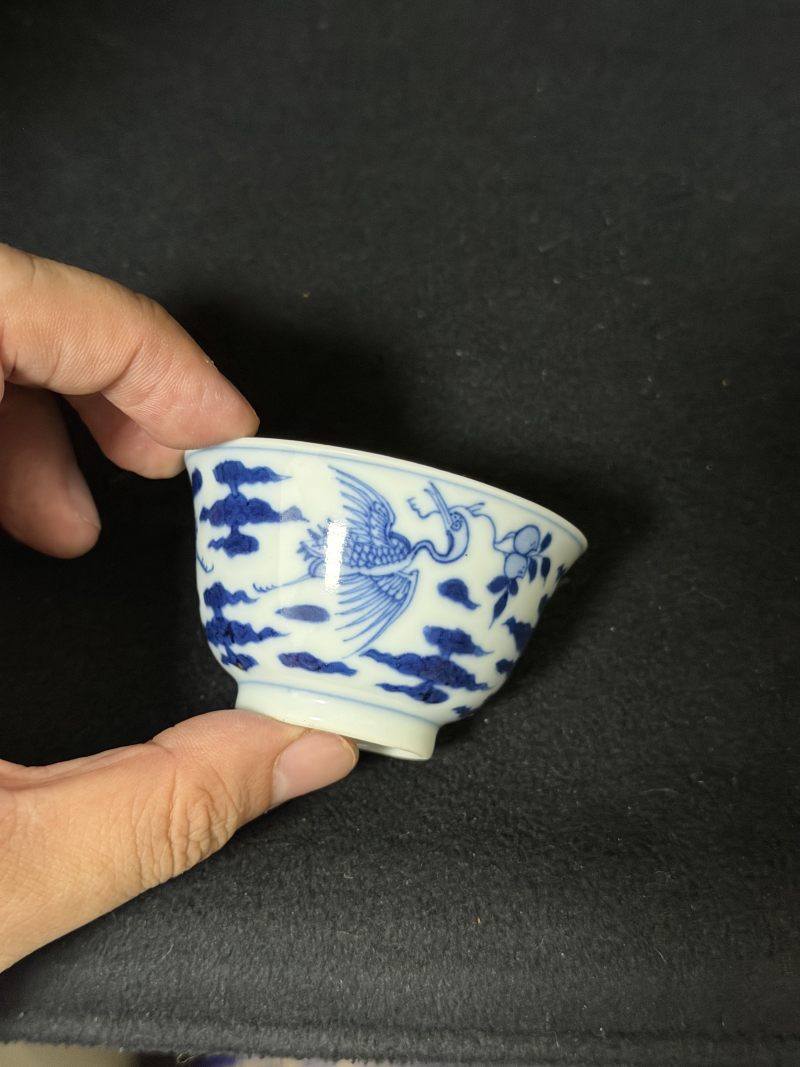 清雍正 青花仙鹤衔桃杯 - 图3