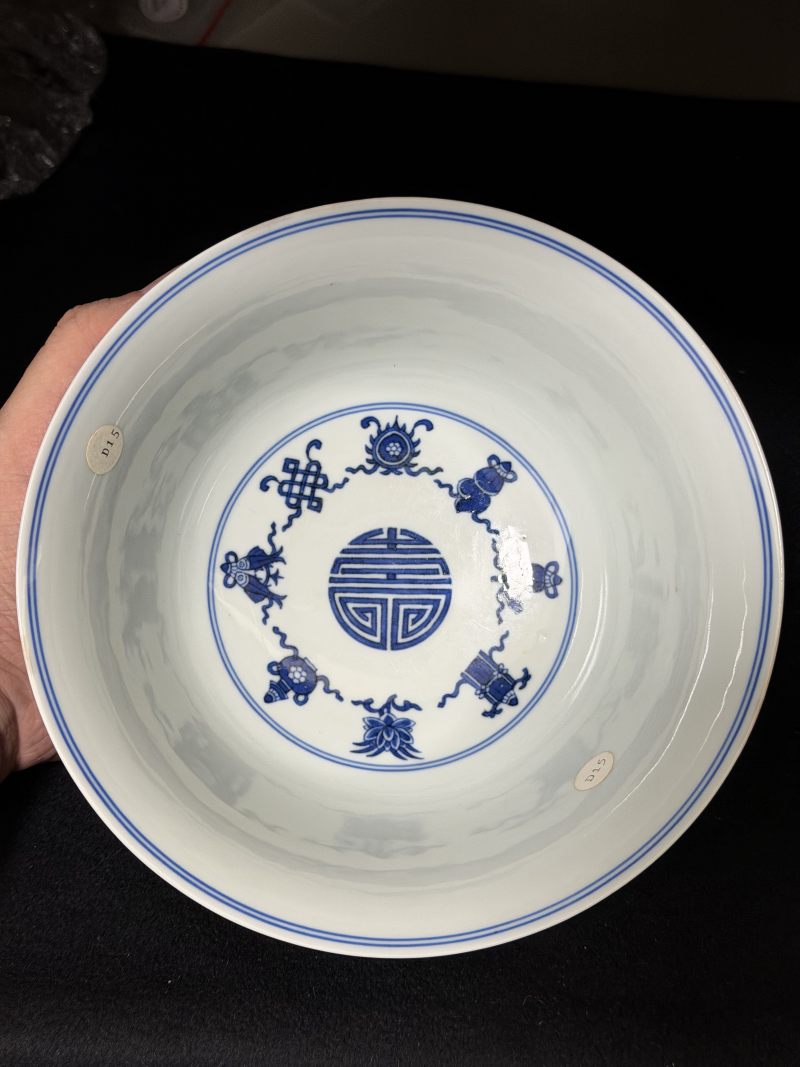 清乾隆 青花万寿无疆纹碗 - 图9