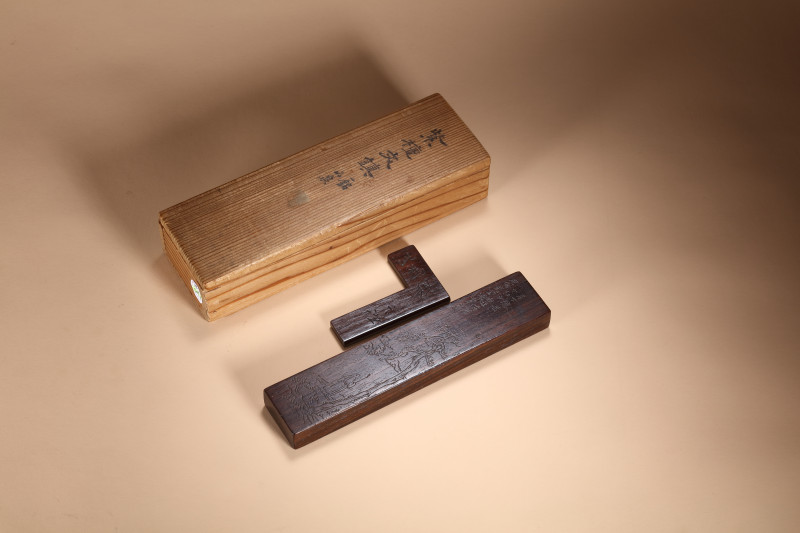 清 赵之谦铭红木“此为规”印规、山泉款红木“月下听琴”纸镇一组 - 图7