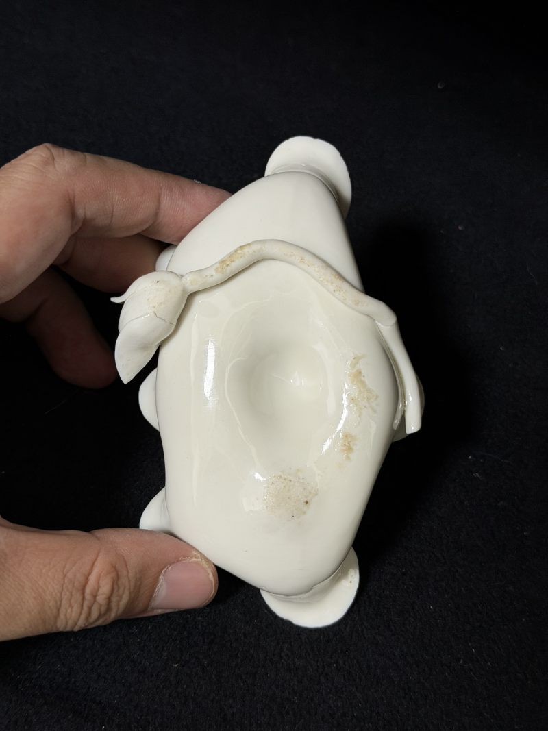明末清初 德化窑荷叶式小水洗 - 图7