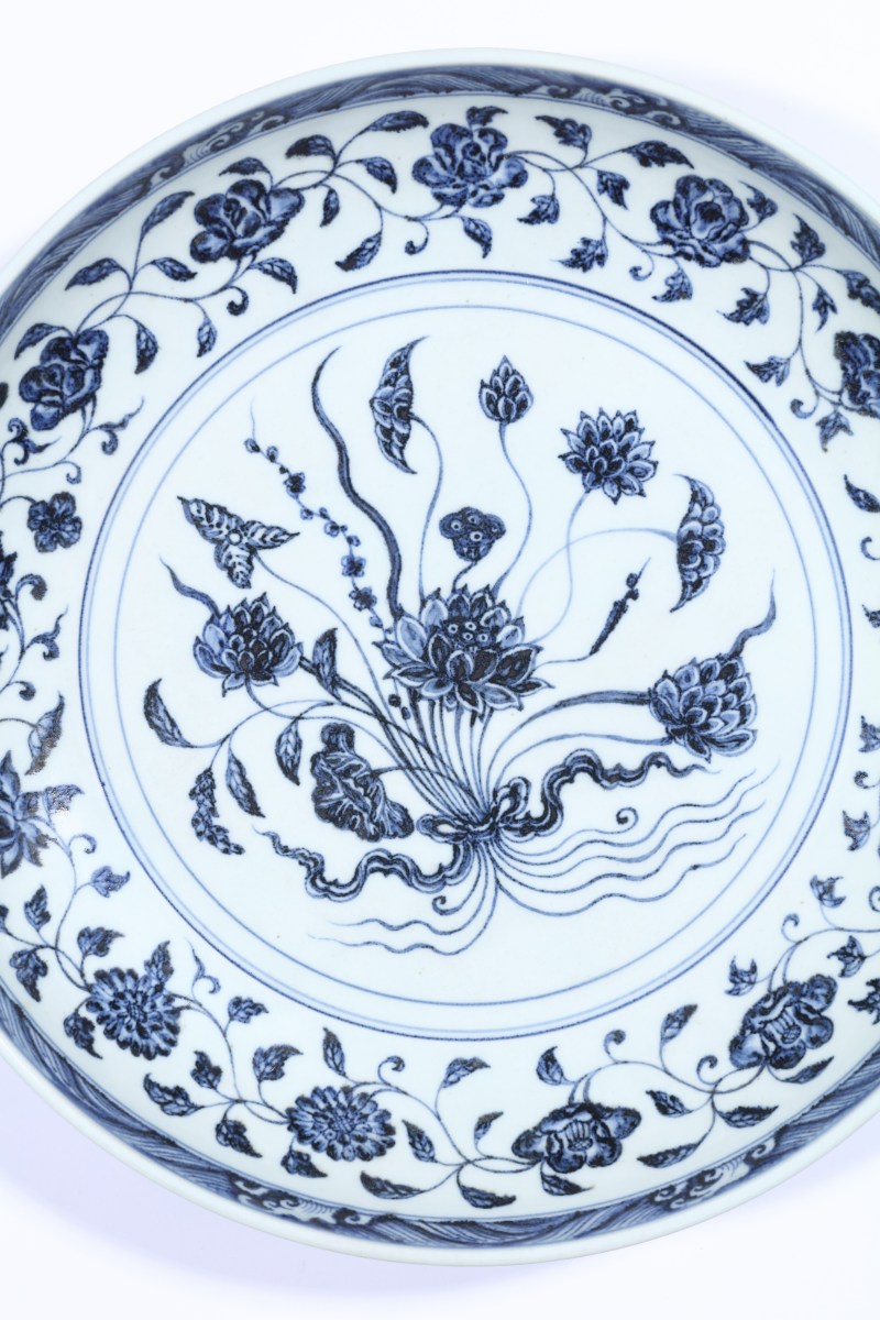 明永乐 青花一把莲盘 - 图6