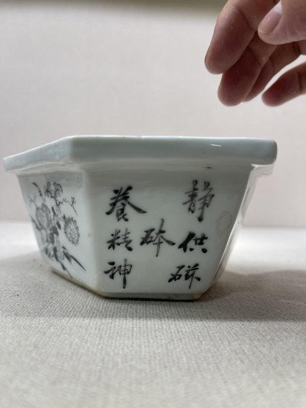 民国 墨彩花卉诗文小花盆 - 图9