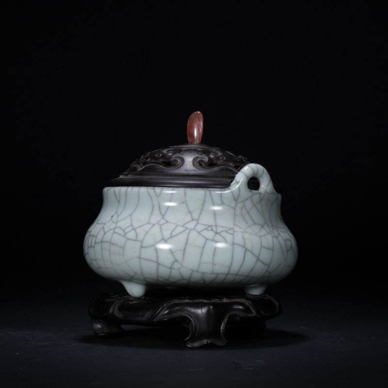 清 哥釉双耳三足冲天炉 - 图4