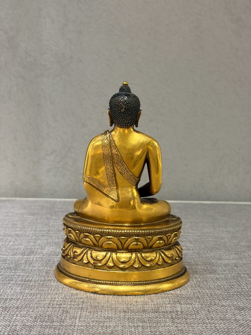 清乾隆 蒙古 铜鎏金阿弥陀佛坐像 - 图8