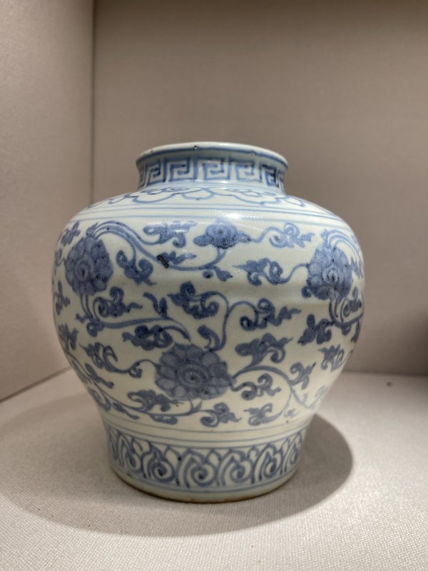 明中期 青花缠枝莲纹罐 - 图4