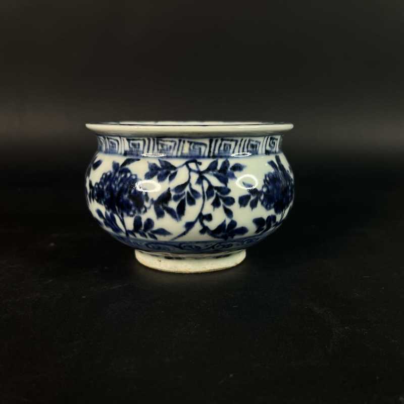 当代 青花花卉纹炉 - 图1