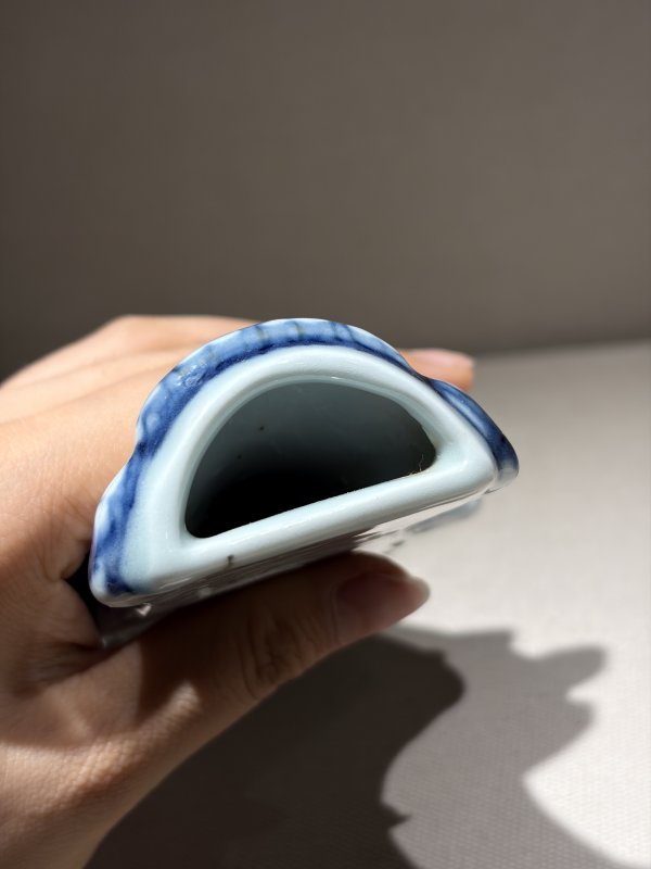 清 青花缠枝莲壁瓶 - 图7
