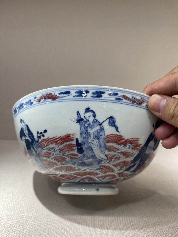 清 青花釉里红八仙过海大碗 - 图6