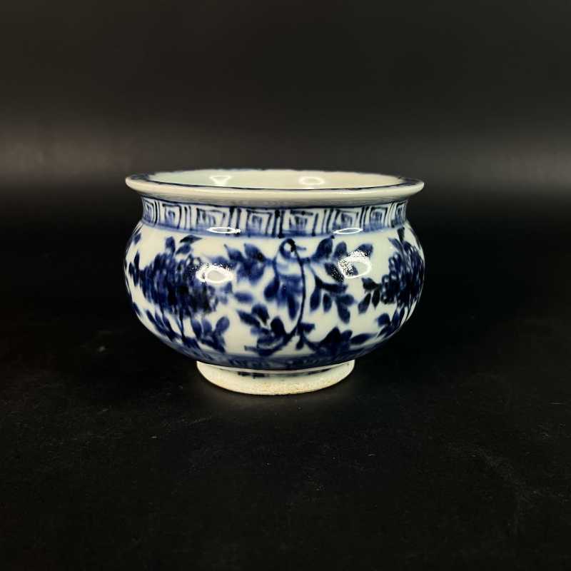 当代 青花花卉纹炉 - 图2