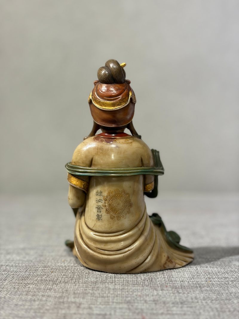 清 寿山石描金坐像 - 图7