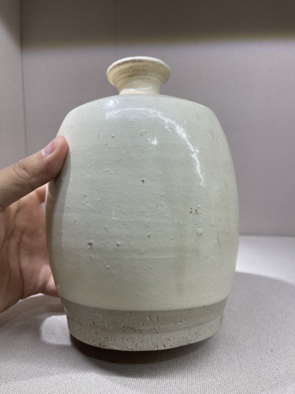 明 白釉小瓶 - 图4