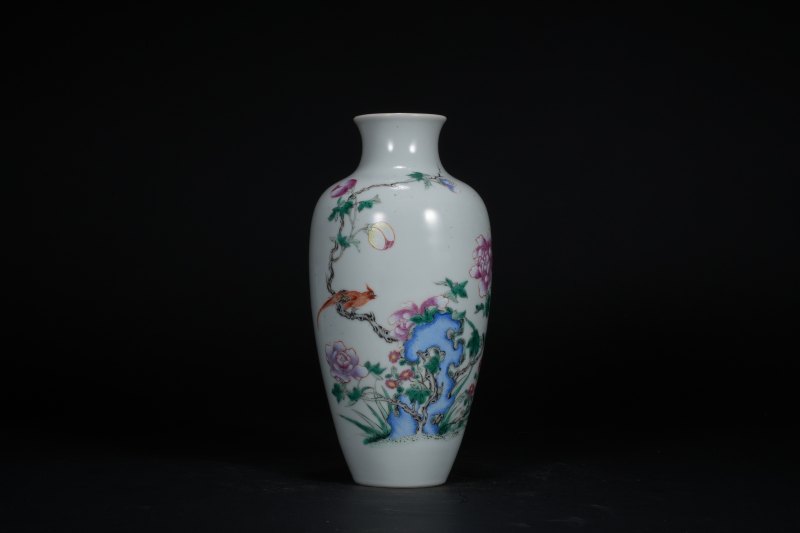 清 粉彩花鸟纹观音瓶 - 图3