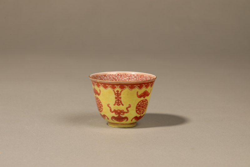 清光绪 粉彩福寿纹杯 - 图4