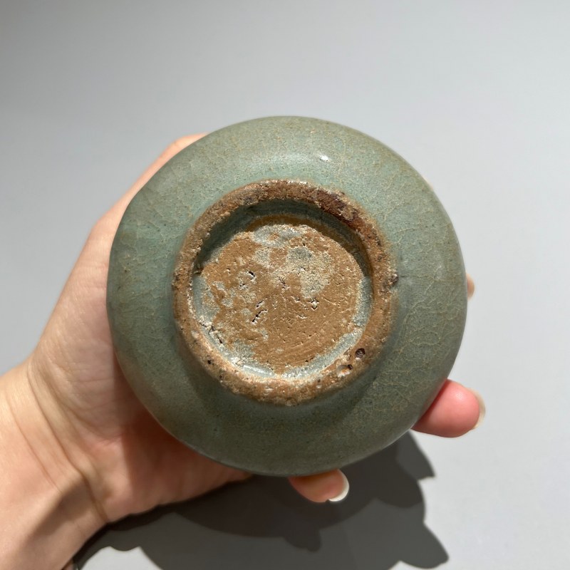明代 高丽青釉印花油壶 - 图6