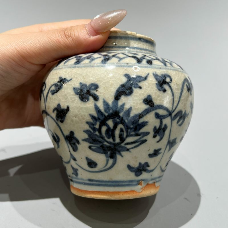 明代 青花缠枝罐 - 图6