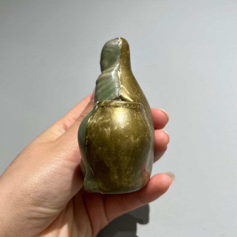 明代 龙泉窑青釉人物水注 - 图7