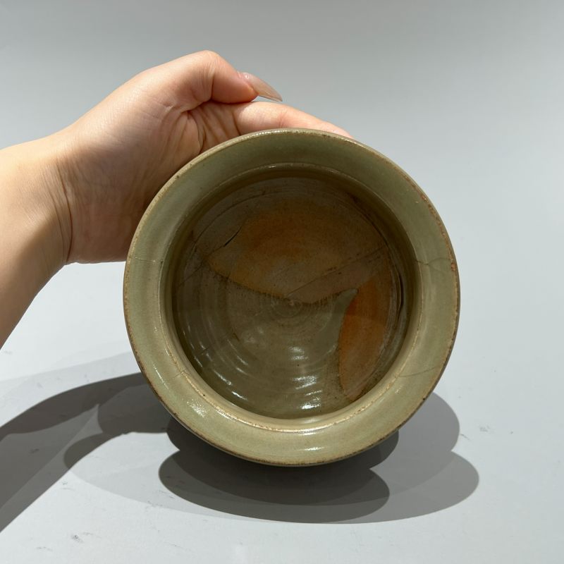 明代 龙泉窑青釉三足炉 - 图5