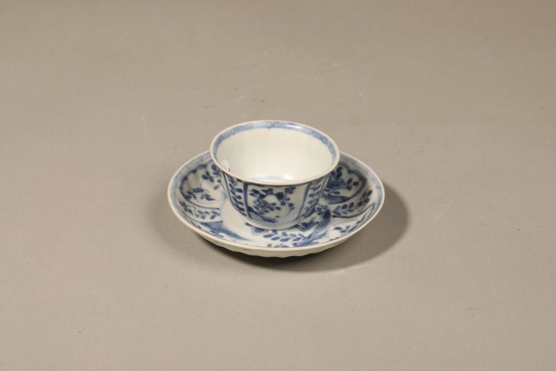 清乾隆 青花花鸟纹杯碟 - 图4
