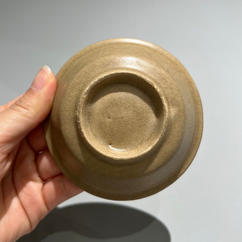明代 龙泉窑米黄釉小直边洗 - 图6