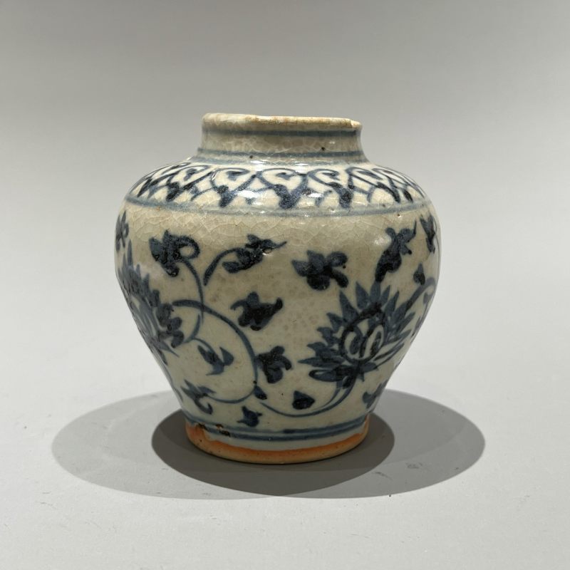 明代 青花缠枝罐 - 图4