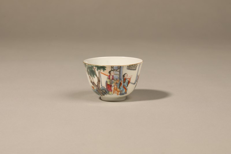 清 粉彩人物茶杯 - 图4