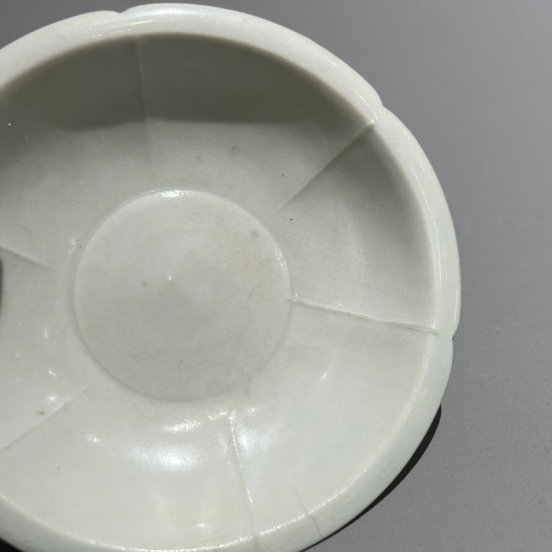 明代 青白釉花口洗一对 - 图8