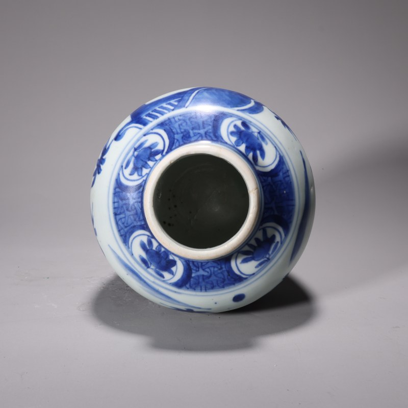 明代 青花人物纹罐 - 图3