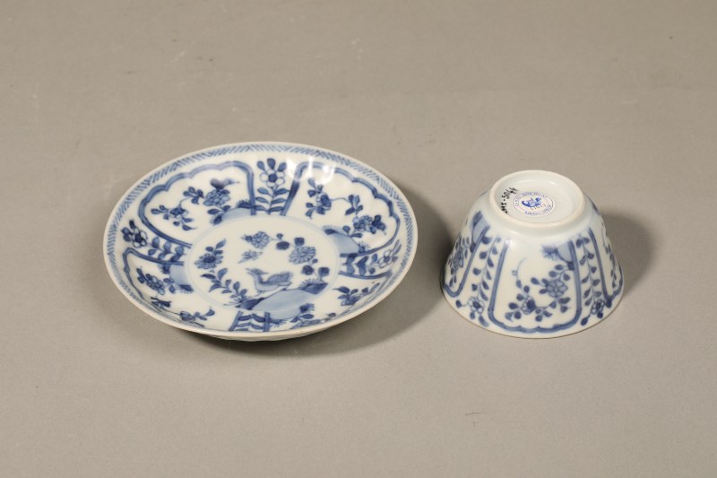 清乾隆 青花花鸟纹杯碟 - 图3