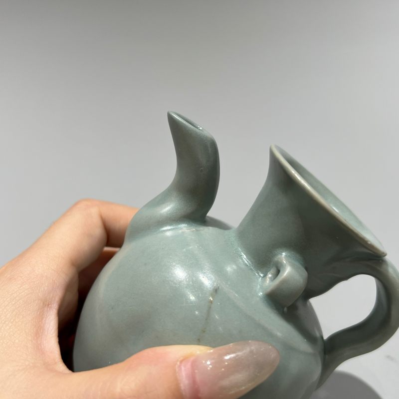 明代 龙泉窑粉青釉执壶 - 图7
