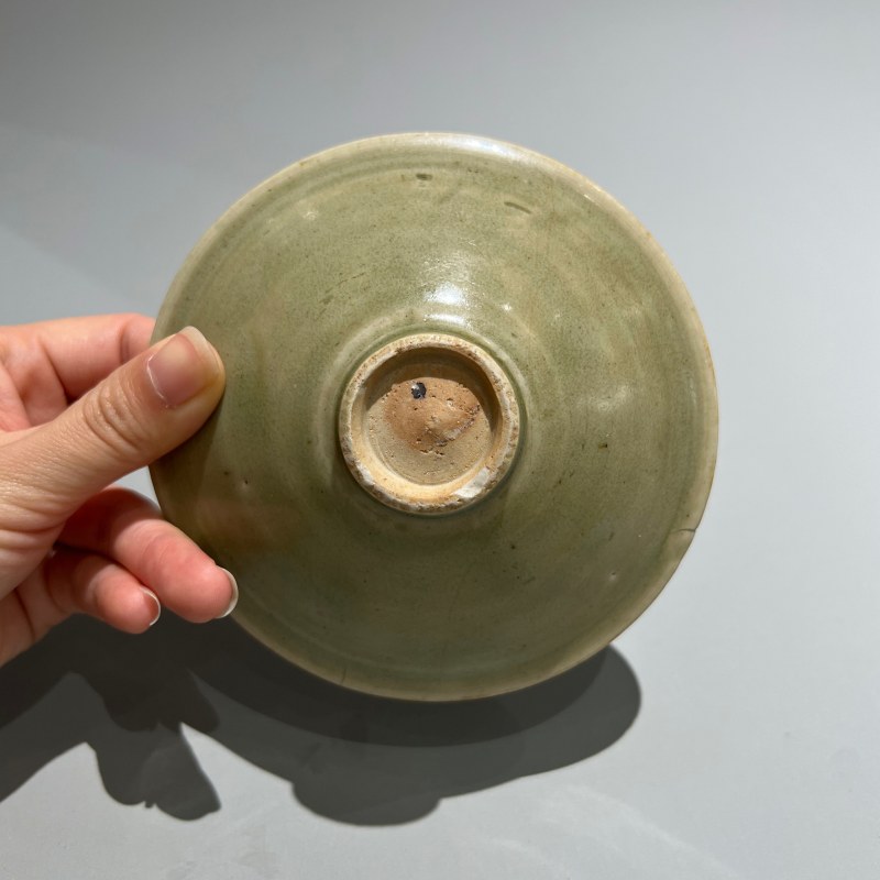 明代 青釉针挑工斗笠盏 - 图7
