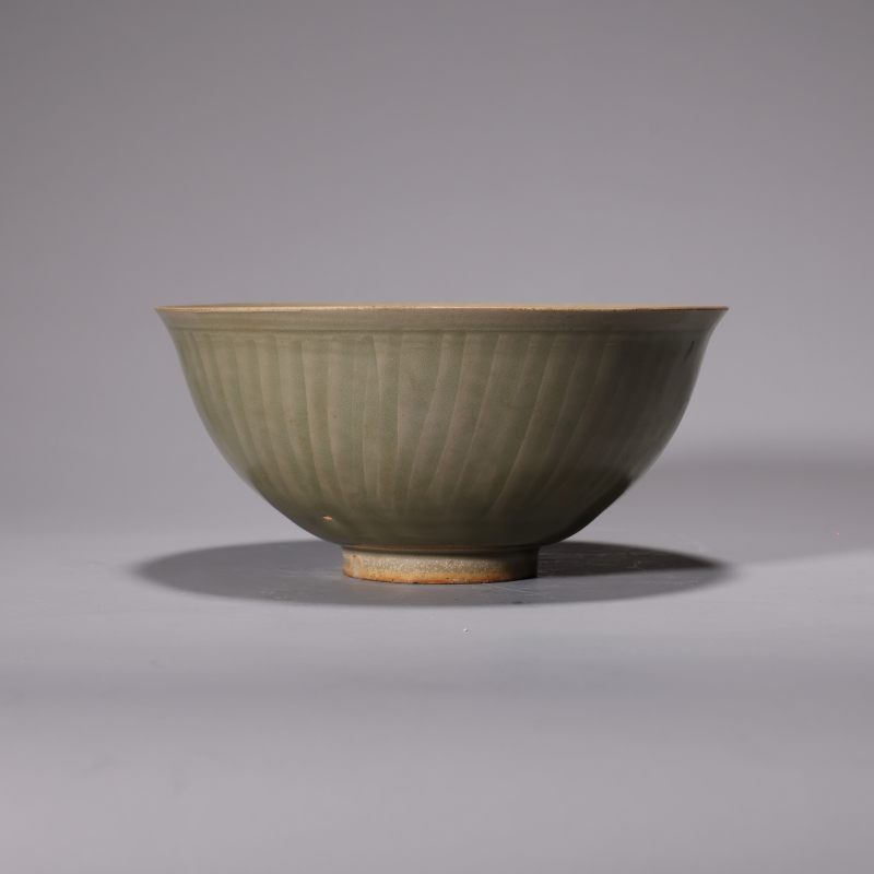 明代 青釉印花碗 - 图2