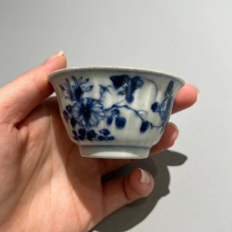 清代 青花花卉纹杯 - 图4