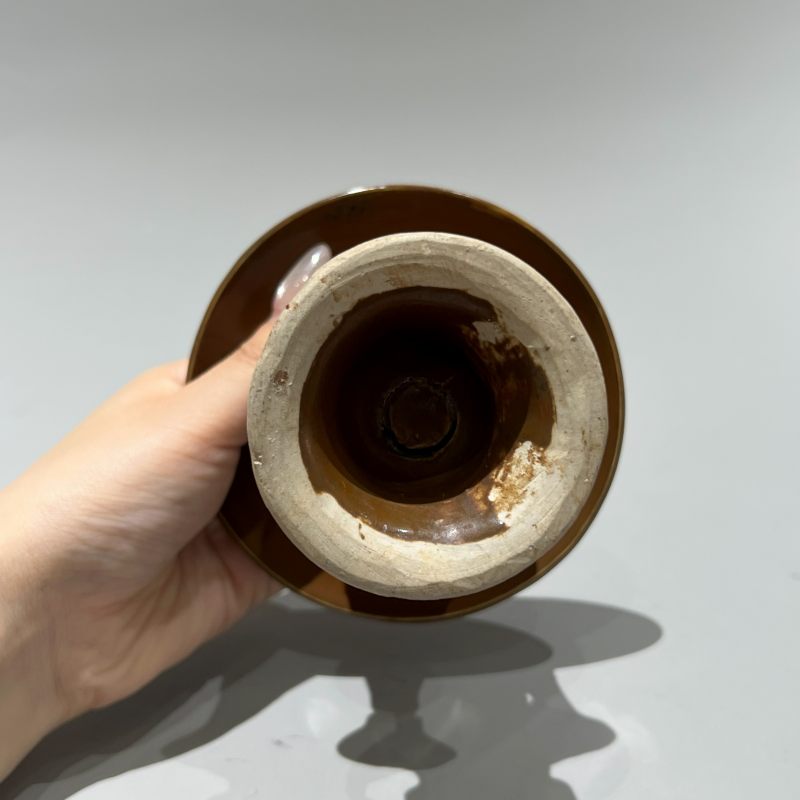 明代 柿红釉镂空云纹行炉 - 图7