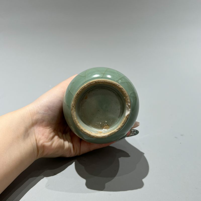 明代 龙泉窑粉青釉箸瓶 - 图7