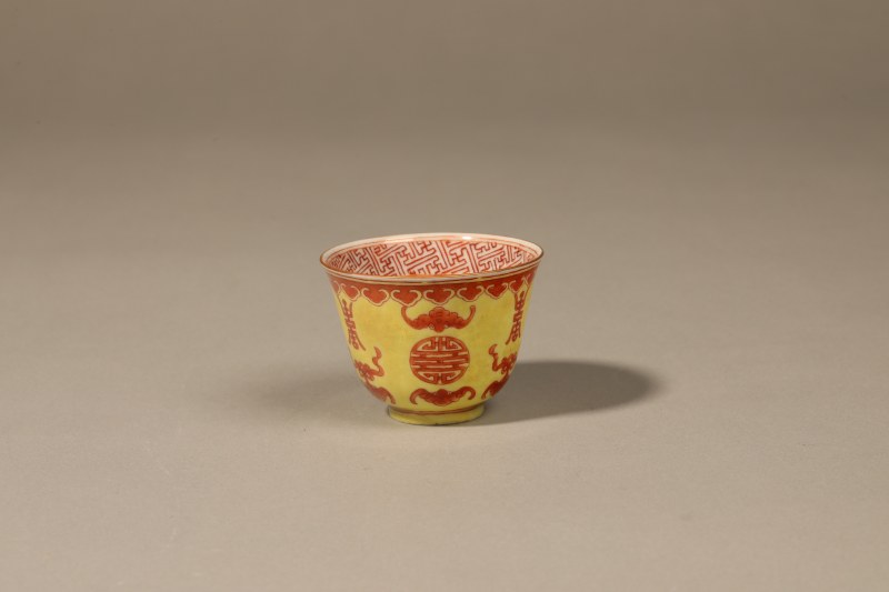 清光绪 粉彩福寿纹杯 - 图3