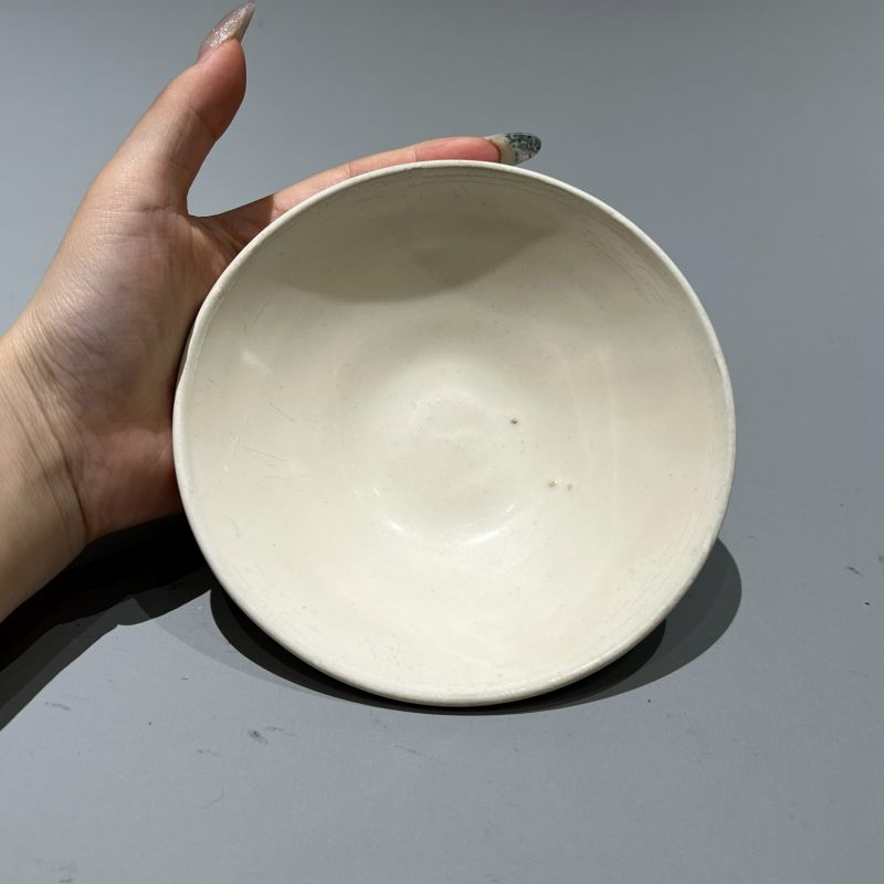 明代 白釉花口盏 - 图5