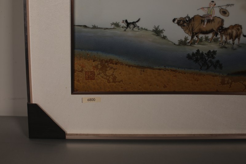 吴晓云 粉彩“牧童”瓷板画 - 图3